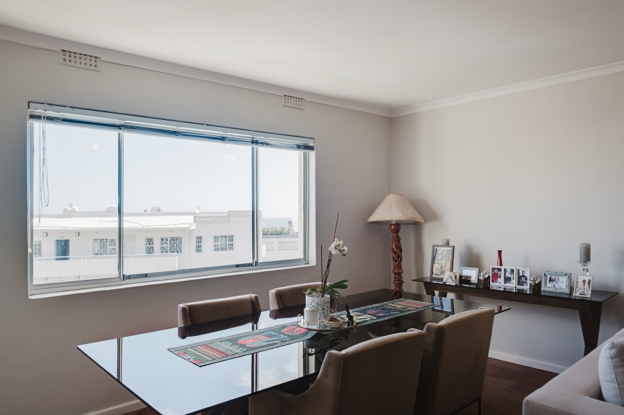 2 Bedroom Property for Sale in Fresnaye Western Cape